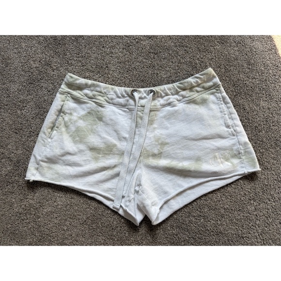 Calvin Klein Jeans Tie Dye Sweatshirt and Shorts Matching Set - Picture 8 of 10